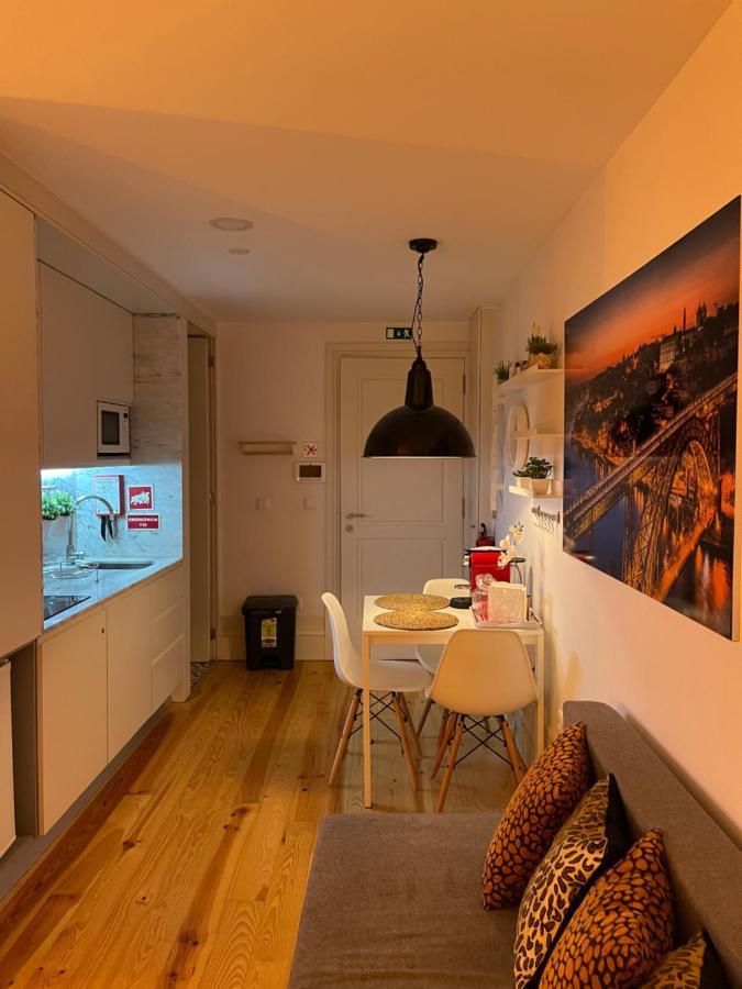 Historic Porto Balcony Hideaway - Taipas House 60 Appartement Buitenkant foto