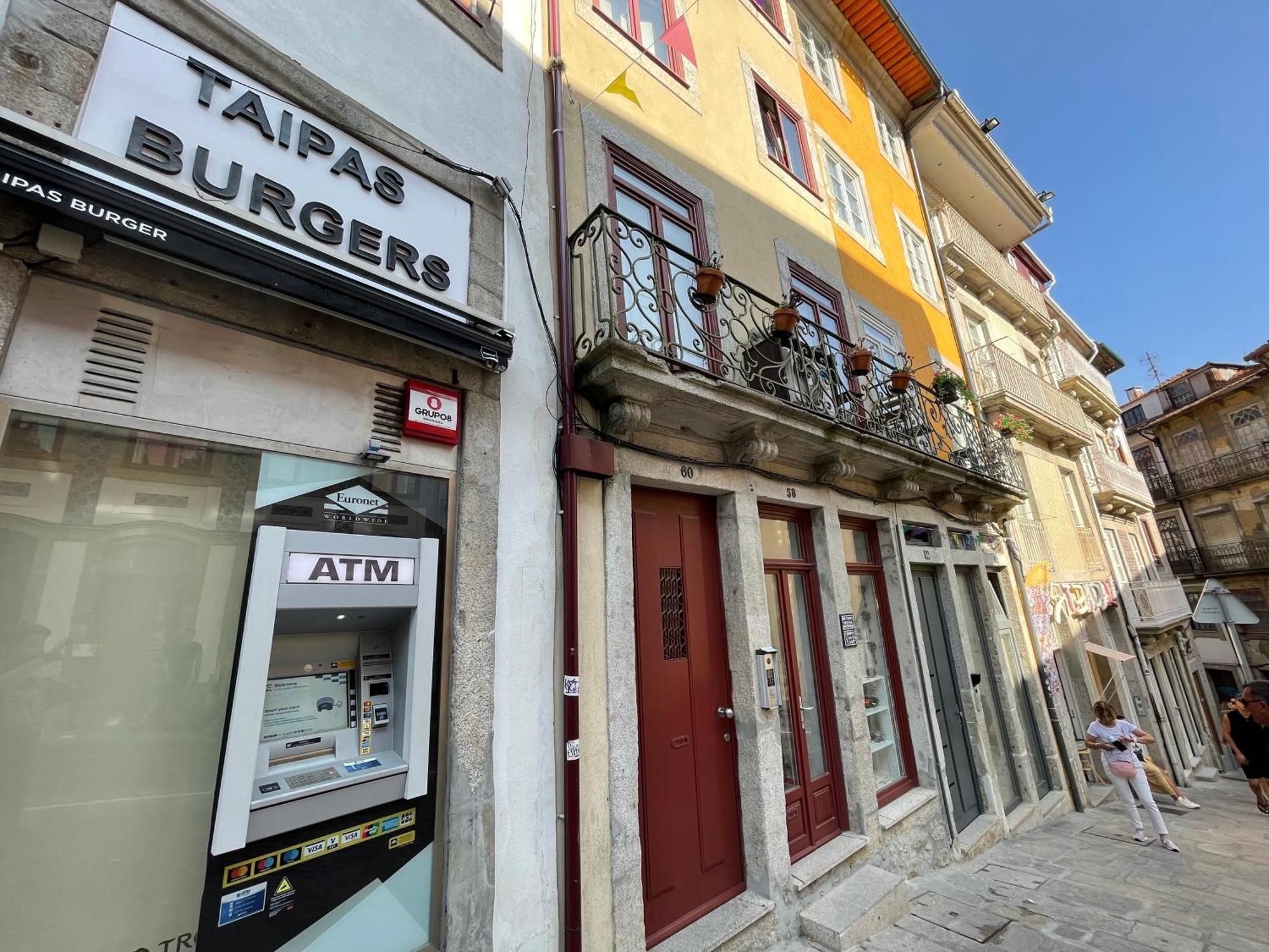 Historic Porto Balcony Hideaway - Taipas House 60 Appartement Buitenkant foto